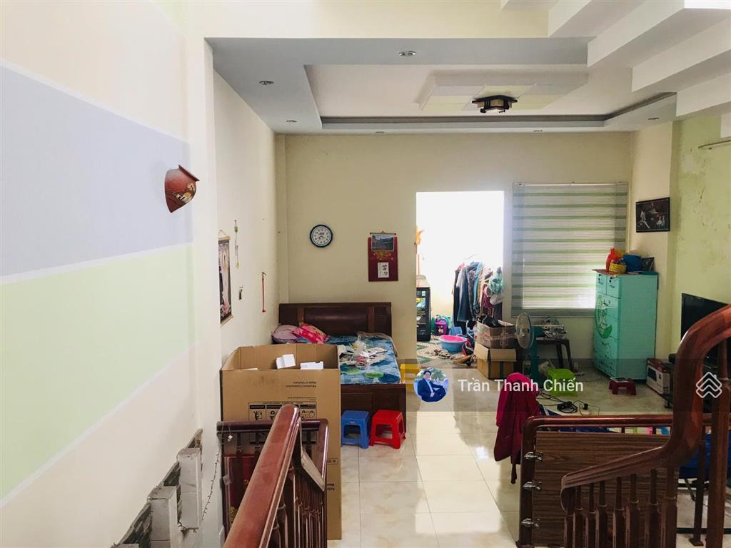 Giá rẻ bất ngờ! bán nhà đường 10m5thành thái  sát nguyễn hữu thọ  100m2  nhỉnh 8 tỷkhuê trung