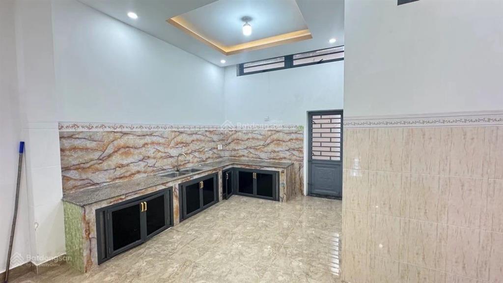 Giảm sốc 1.2 tỷ  rẻ nhất mỹ khê  bán nhà 2 tầng phó đức chính  đường 7m5  100m2  giá 11.8 tỷ