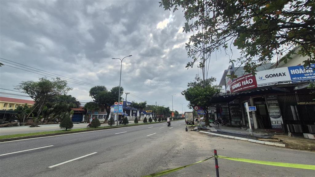 Bán gấp ! nguyễn lương bằng  lô góc 2 mặt tiền 289 m², vị trí kinh doanh. tặng kèm nhà cấp 4