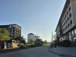 Tô hiến thành  góc 2 mặt tiền gần ks. mường thanh. vị trí khai thác du lịch