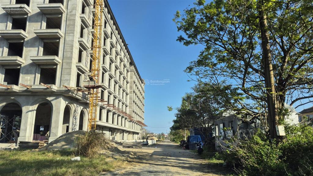 Cửa đại  hội an. lô đất đẹp ngay sát biển. giá tốt