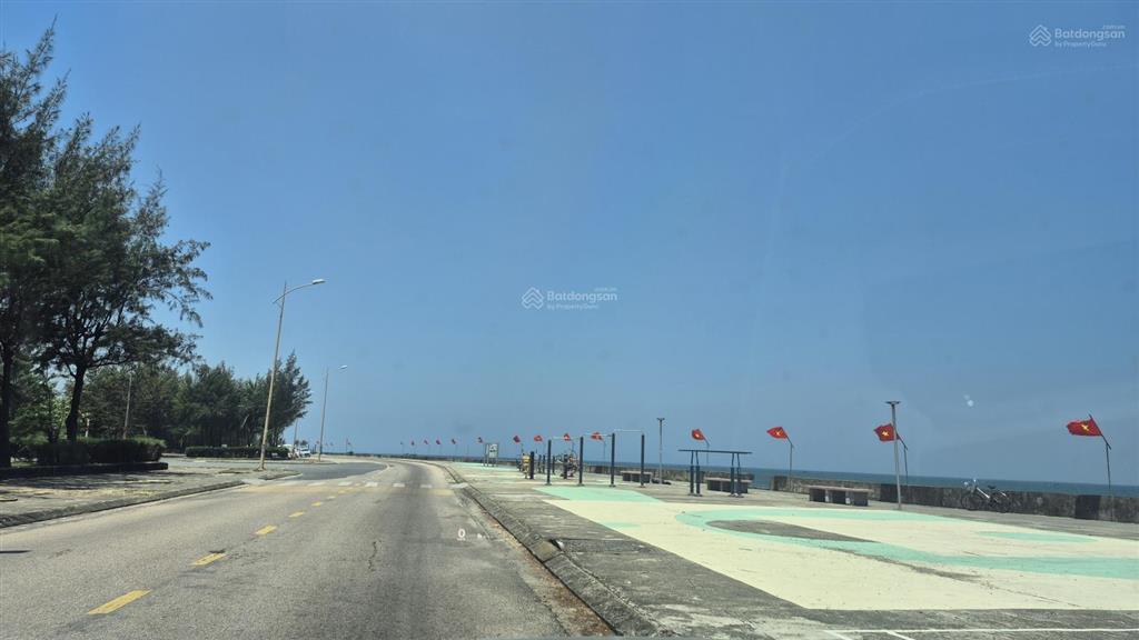 Hội an , góc 3 mặt tiền âu cơ  view trực diện biển, vị trí xây khách sạn, chỉ 37 tr/m