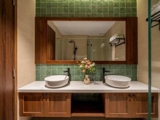 Villa 3 tầng  gần biển mỹ khê  2 mặt tiền thoáng  dòng tiền cố định 55 tr/tháng. giá 17.x tỷ
