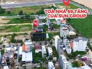 Hải châu, lô góc 2 mặt tiền gần sông hàn  ngay đn down town, tòa nhà 69 tầng của sun group