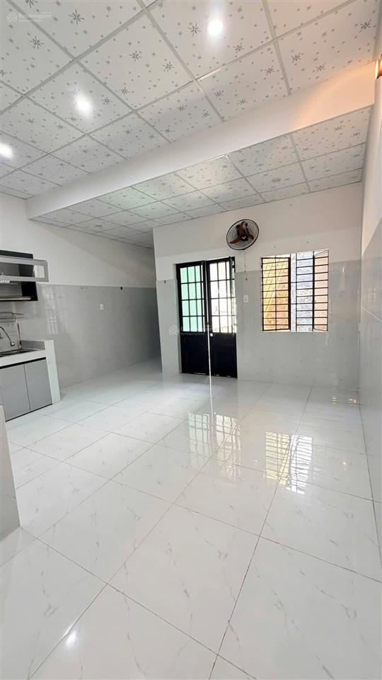 Nhà 2 tầng, trung tâm quận cẩm lệ  mặt tiền đường 5.5m. giá chỉ 5.9 tỷ