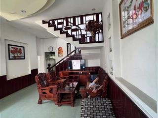 Sơn trà, nhà 2 tầng  diện tích lớn, cách biển chỉ 150m. giá tốt 8.x tỷ