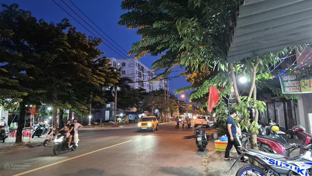 Hòa xuân  văn tiến dũng, đường 10,5m trục kinh doanh. giá tốt chính chủ
