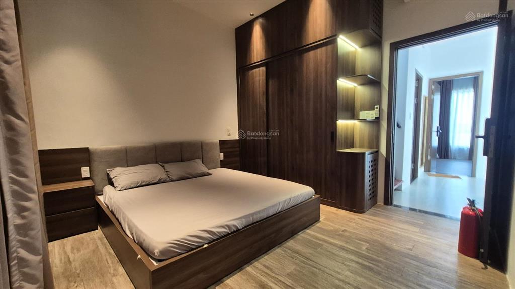 Sơn trà  villa 2 tầng có hồ bơi, view vịnh biển siêu thoáng. cho thuê lâu dài