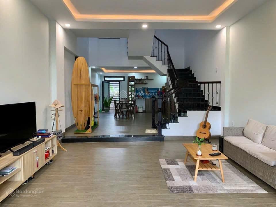 Hòa xuân, cho thuê nguyên căn  nhà 3 tầng gần euro village 2.