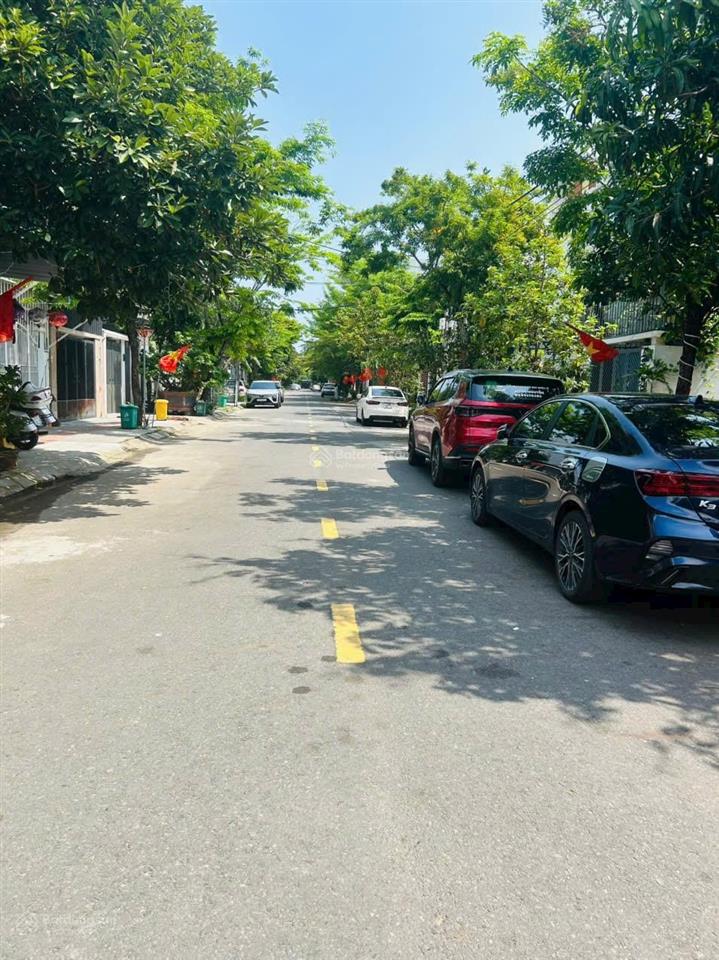 Hạ giá bán nhanh, thanh lương 11  lô đất hướng đn vị trí đẹp. giá tốt 5.650 tỷ