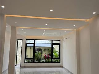Nguyễn tri phương, nhà 3 tầng vị trí kinh doanh  sát sân bay. cho thuê lâu dài