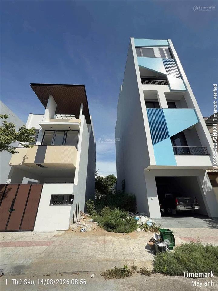 Nam hòa xuân, bờ quan 7  lô đất đẹp, gần đảo kim cương. giá tốt bán nhanh