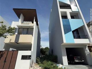 Nam hòa xuân, bờ quan 7  lô đất đẹp, gần đảo kim cương. giá tốt bán nhanh