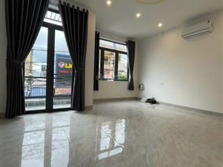 Gấp bán, hạ giá sâu  nhà 3 tầng kiên cố, mặt đường kinh dũng sĩ thanh khê, gần đh thể dục thể thao