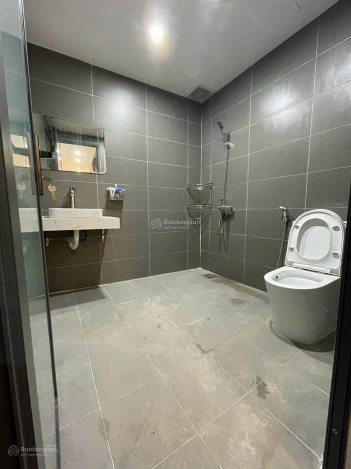 Gấp bán, hạ giá sâu  nhà 3 tầng kiên cố, mặt đường kinh dũng sĩ thanh khê, gần đh thể dục thể thao