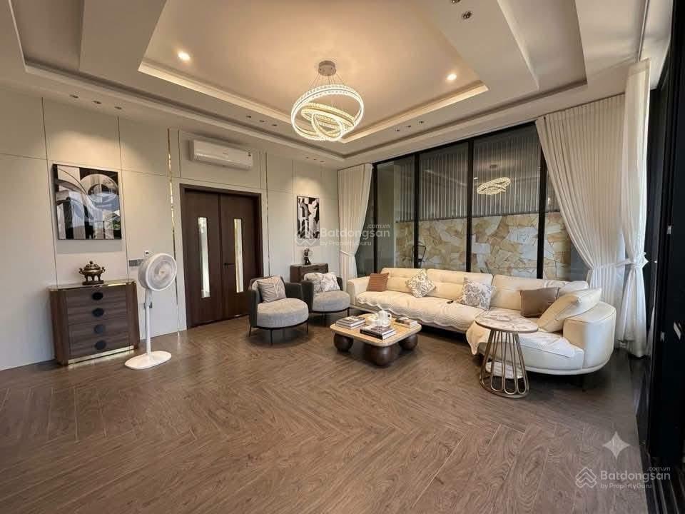 Hạ giá bán nhanh. hòa xuân  biệt thự 3 tầng 2 mặt thoáng  169,5m2 full nội thất đẹp