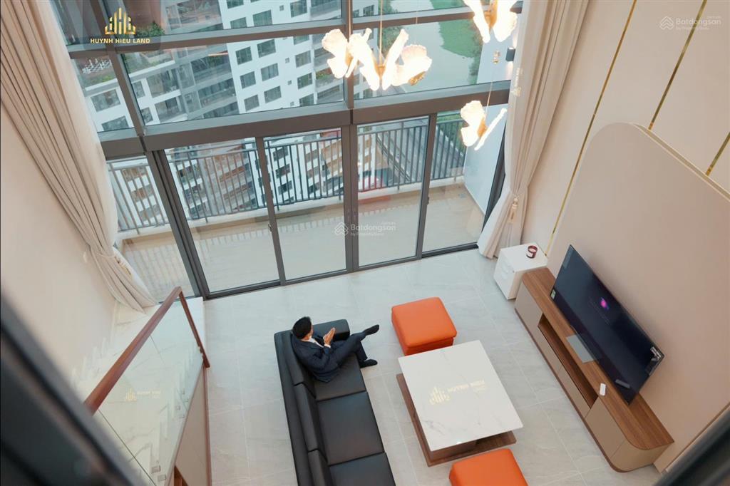 Cho thuê duplex 3 phòng ngủ, giá 60 triệu/tháng, nhà mới, nội thất xịn, tầng cao, dọn liền