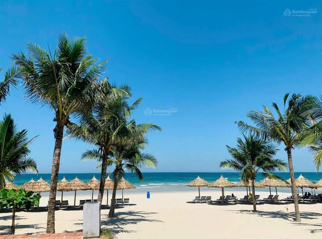 Mặt tiền đỗ bá, phố tây an thượng. sát góc lê quang đạo. gần biển