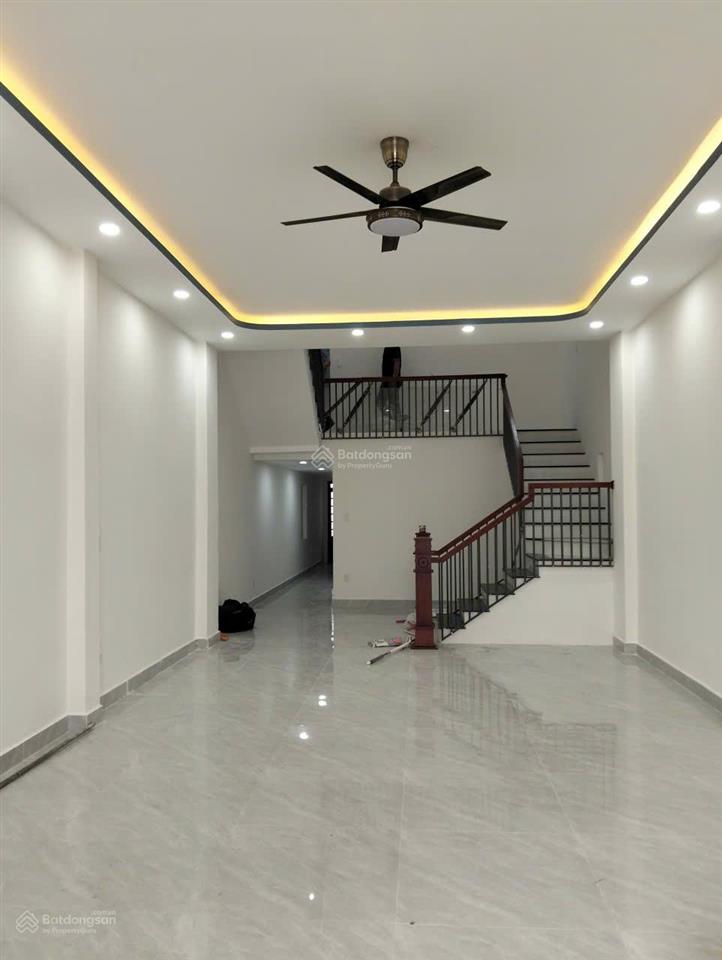 Bán nhà 2 tầng chính chủ đường 15m phạm hùng, phường hòa xuân, kinh doanh sầm uất