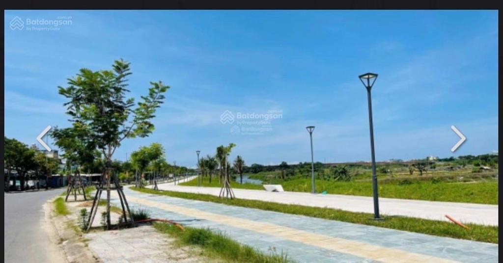 Bán góc 2 mặt tiền đường thăng long view sông trực diện, 197 m2  hàng vip chỉ 18 tỷ