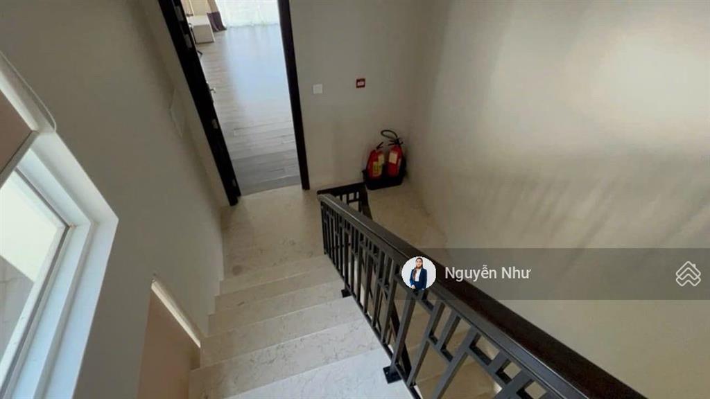Bán biệt thự sun premier village đà nẵng, view biển vĩnh viễn, 300 m2  hồ bơi, sát biển, hàng hiếm