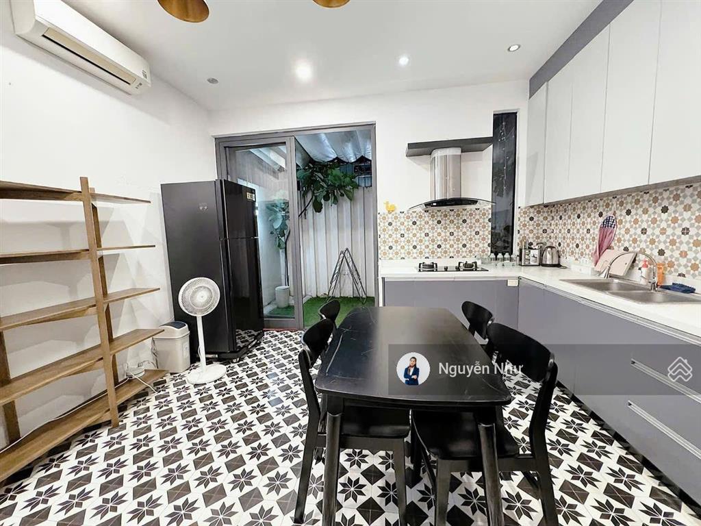 Nắm chủ 1 căn 2 mặt tiền hồ nghinh, gần tt tài chính, 100m2 x 4 tầng, sẵn dòng tiền.