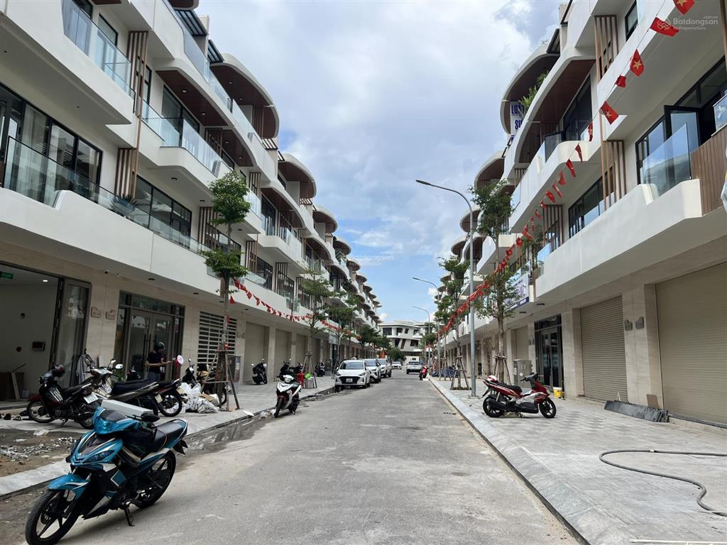 Giảm 1 tỷ! bán gấp căn nhà hoá sơn 8 khu elysia complex city  99 m2/ 4 tầng/ ngang 6m  thang máy