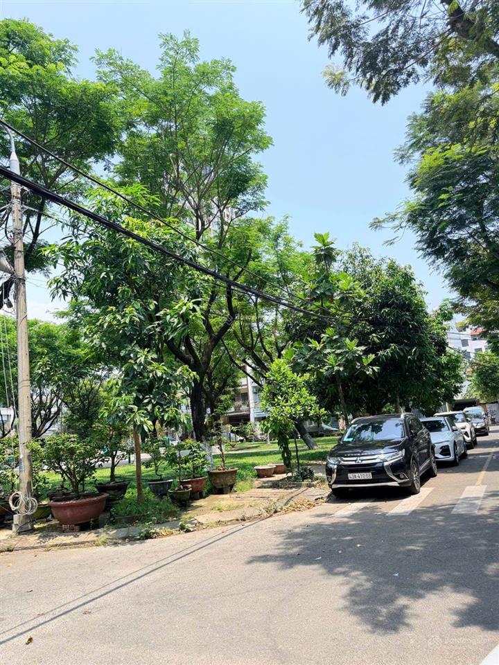Đối diện công viên, nhà mt mỹ an 4, 300m ra sông đường chương dương, 100m/3 tầng. hàng chủ gốc