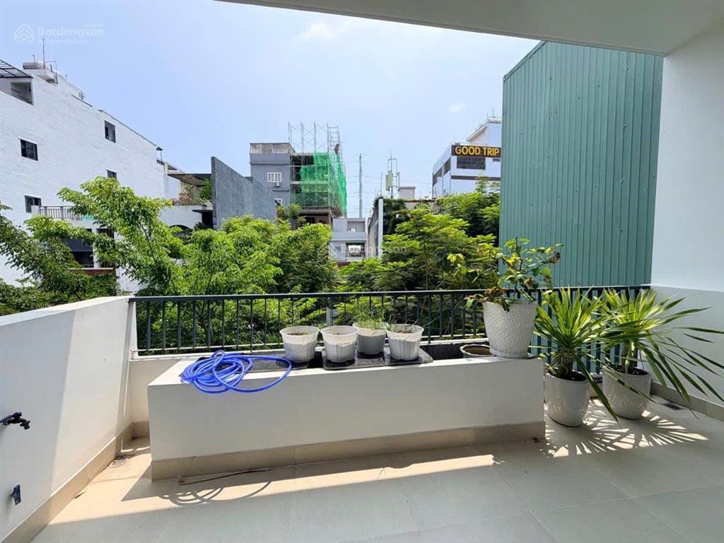 Đối diện công viên, nhà mt mỹ an 4, 300m ra sông đường chương dương, 100m/3 tầng. hàng chủ gốc