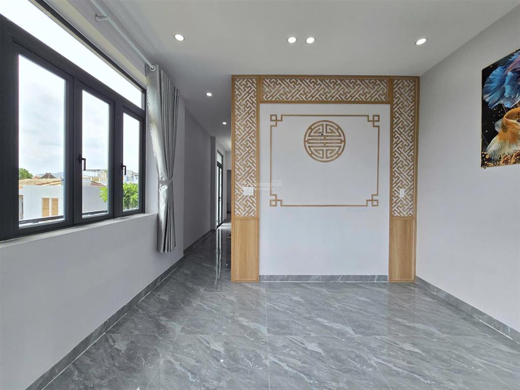 Villa 2 mặt tiền trung tâm hiếm hàng khu 400/7 điện biên phủ
