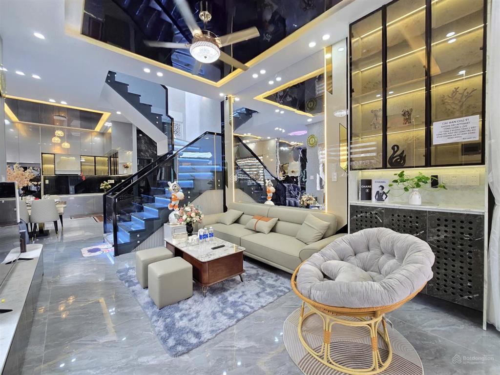 Villa 2 mặt tiền trung tâm hiếm hàng khu 400/7 điện biên phủ