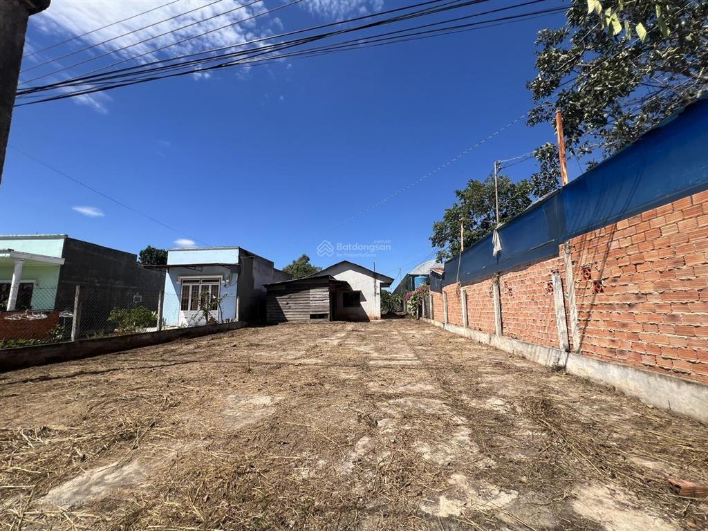 Bán đất mt quốc lộ 20  di linh, lâm đồng, dt1872m², thổ cư 400m², đất trồng cây lâu năm 1472m2