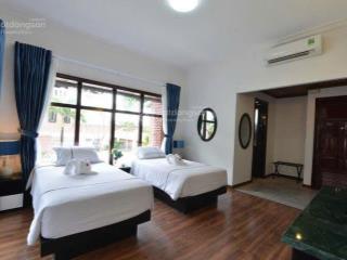 Bán khách sạn trung tâm phố cổ hội an, 52 phòng, vị trí đẹp, 120 tỷ