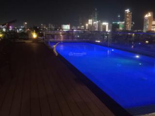 Cho thuê căn penthouse hướng biển, cách biển mỹ khê 100m. 400m2 sàn. tháng 70 tr