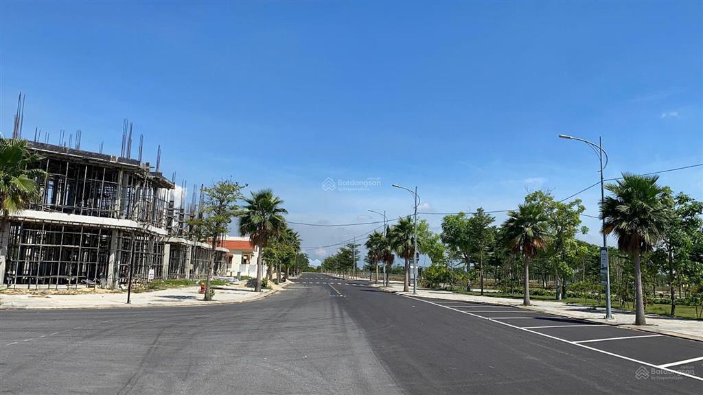 Bán đất đẹp tại c11, royal new city, 6,35 tỷ, 175m2 với mặt tiền 7m