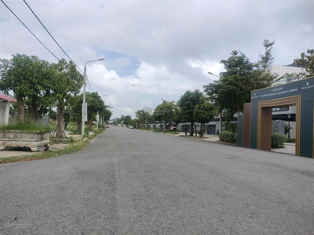 Bán gấp lô đất biệt thự 300m2 đường 7.5m vũng trung 18 (khu đô thị phú mỹ an)