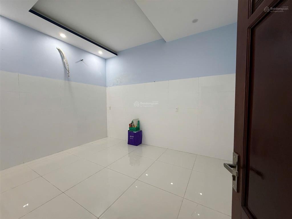 Bán nhà mặt phố tại đường 29/3, hòa xuân, cẩm lệ, đà nẵng, 11,9 tỷ, 102m2 giá tốt