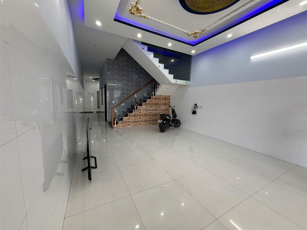 Bán nhà mặt phố tại đường 29/3, hòa xuân, cẩm lệ, đà nẵng, 11,9 tỷ, 102m2 giá tốt