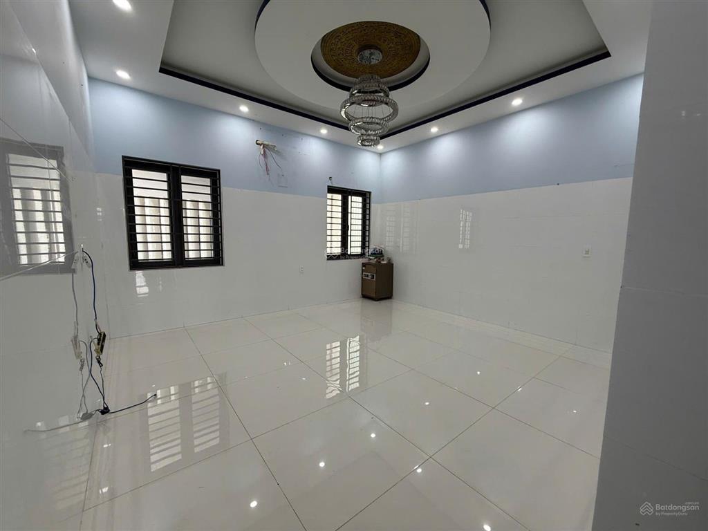 Bán nhà mặt phố tại đường 29/3, hòa xuân, cẩm lệ, đà nẵng, 11,9 tỷ, 102m2 giá tốt