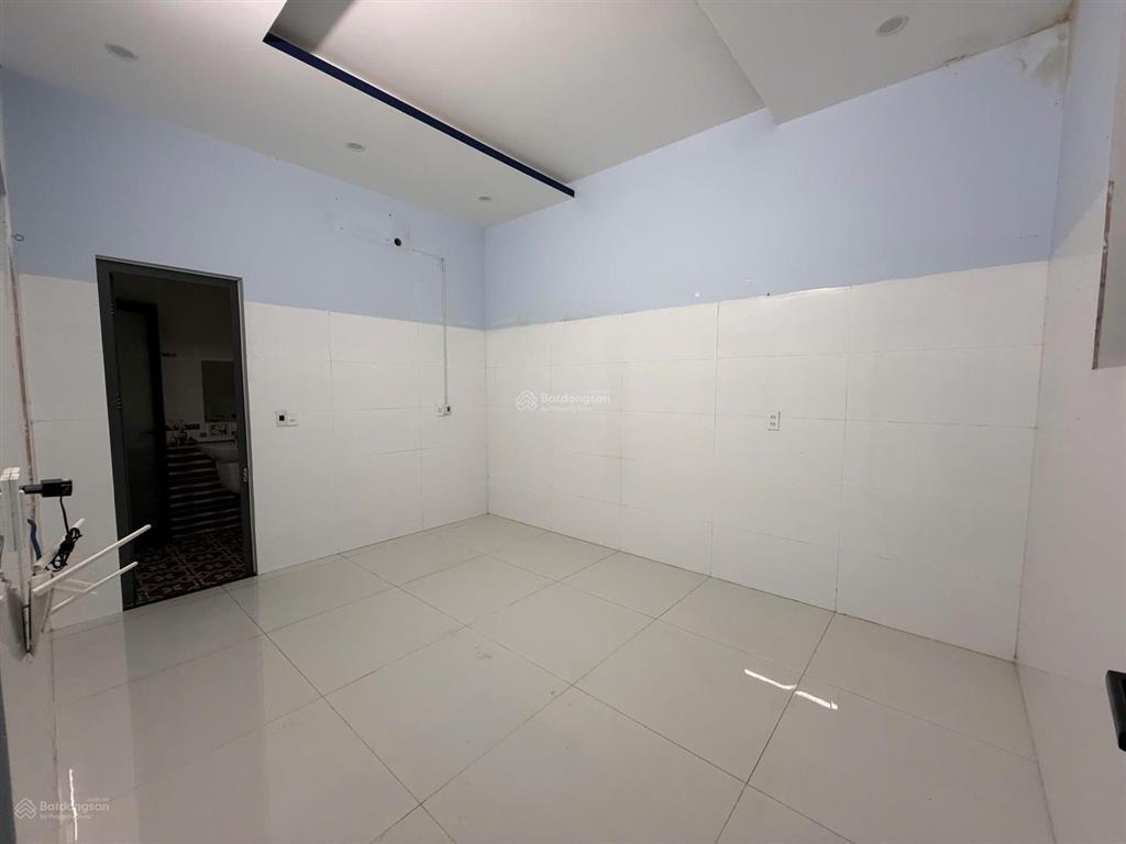 Bán nhà mặt phố tại đường 29/3, hòa xuân, cẩm lệ, đà nẵng, 11,9 tỷ, 102m2 giá tốt