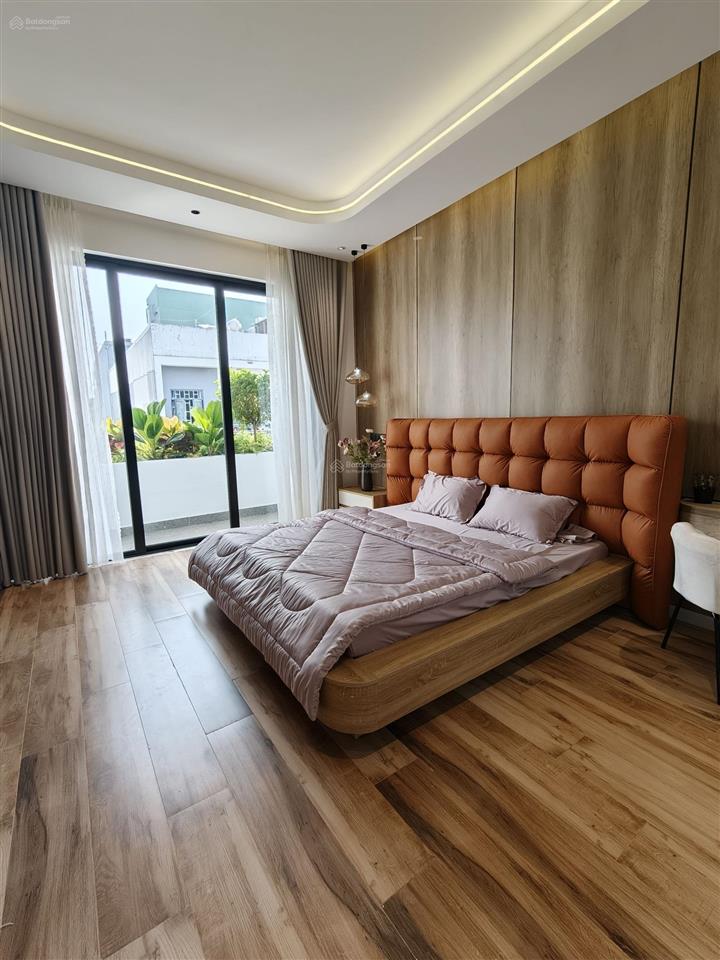 Nhà đường 5m5 lê thiệt, sát biển hoà minh