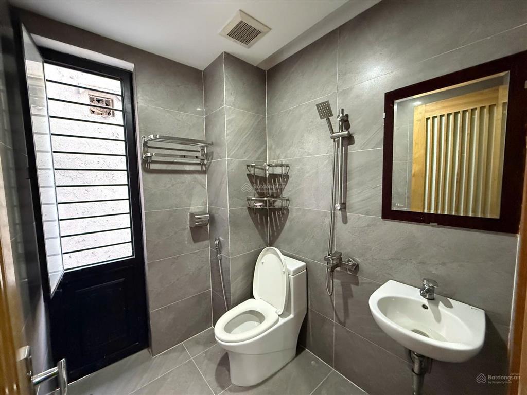 Bán nhà 3 tầng đẹp mt đường ngô thế vinh, hòa cường, gần sân bay đà nẵng