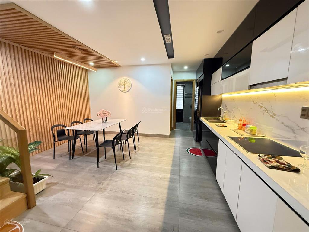 Bán nhà 3 tầng đẹp mt đường ngô thế vinh, hòa cường, gần sân bay đà nẵng
