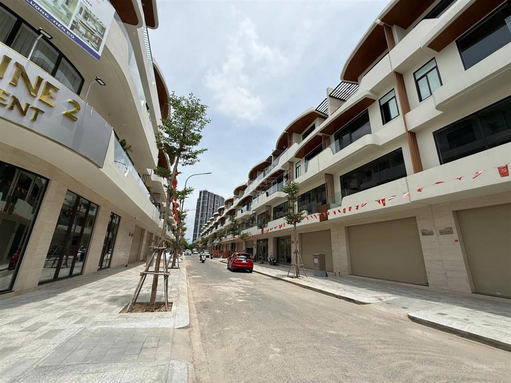 Cần bán gấp căn shophouse hóa sơn 7, gần sông thăng long, gần tòa material