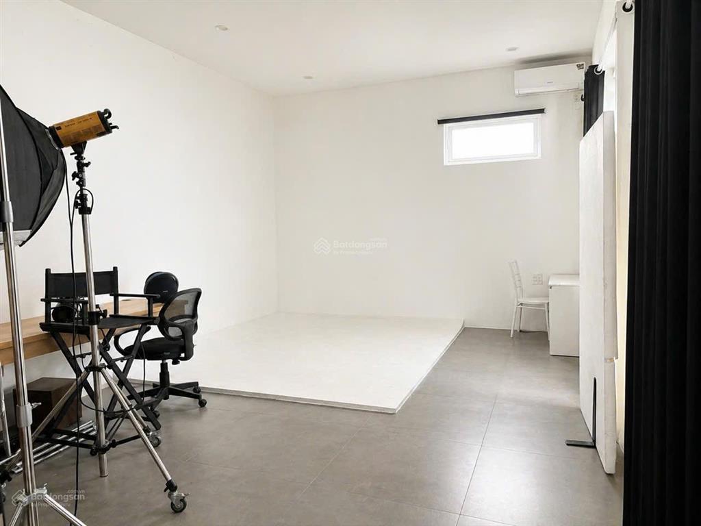 Nhà đẹp 2 tầng mt phạm xuân ẩn  trung tâm phường hoà xuân, cẩm lệ