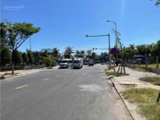 Siêu phẩm phan tứ, trung tâm du lịch biển đà nẵng