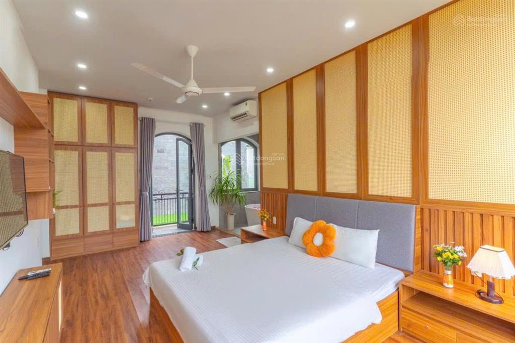 Bán villa 5pn, 5wc, 300m2  ngang 17m tại trần duy chiến, mân thái, sơn trà, đà nẵng