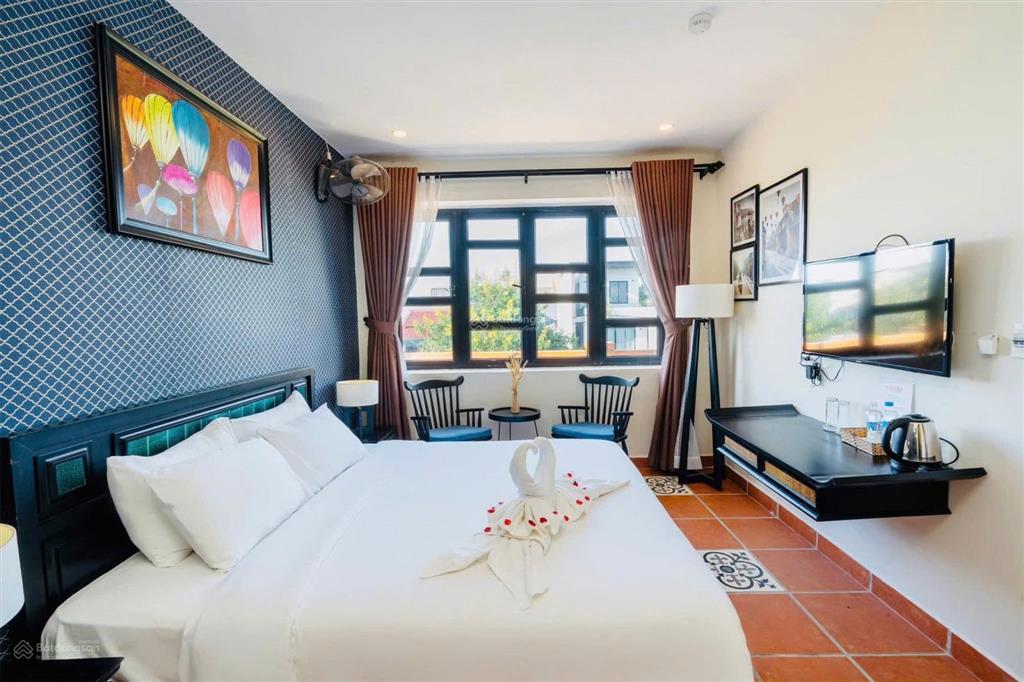 Hội an  bán cặp villa 2 mặt tiền 485m2, 25 phòng, đang thu 70tr/tháng. giá 31 tỷ.