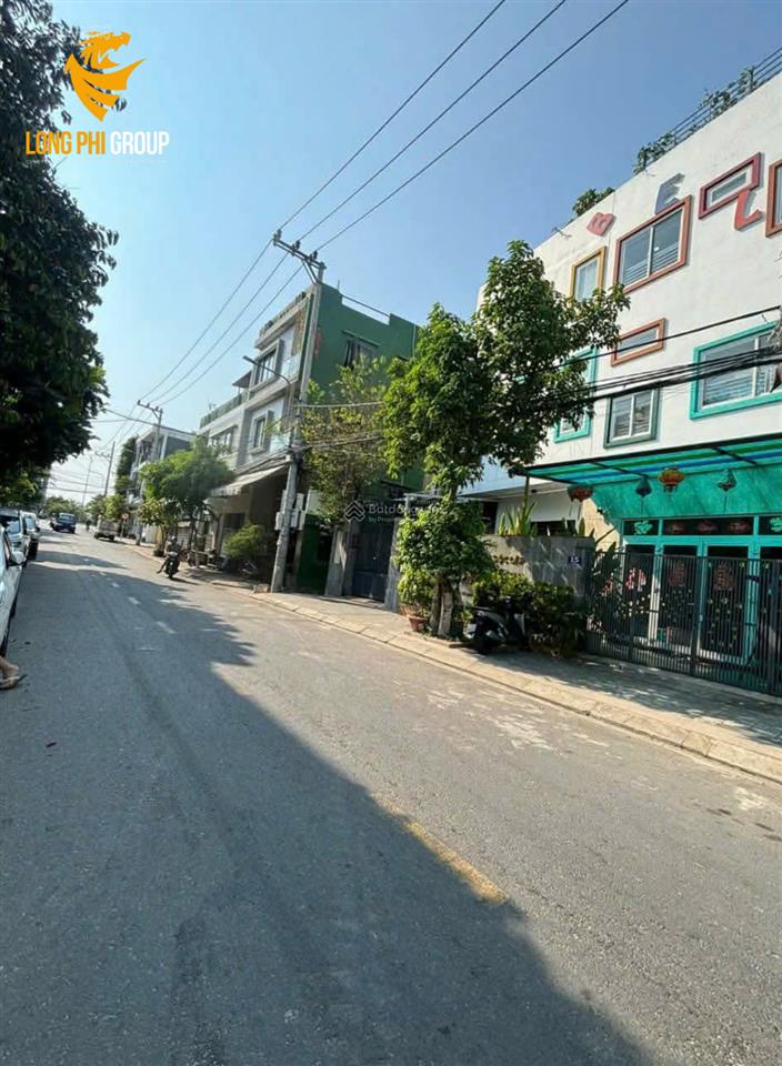 Nhà 2 mặt tiền trương định  ngang gần 6m  vị trí kinh doanh đẹp