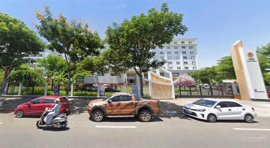 Bán đất 2 mặt tiền đường xô viết nghệ tĩnh, đối diện cổng trường đại học đông á, đà nẵng